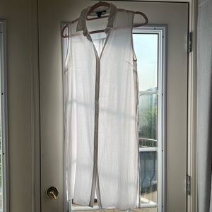 Long Textured Lightweight White Blouse Button Front Side Slits Size Med Coverup